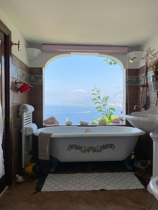 Domus Ursula Apartment Praiano Luaran gambar